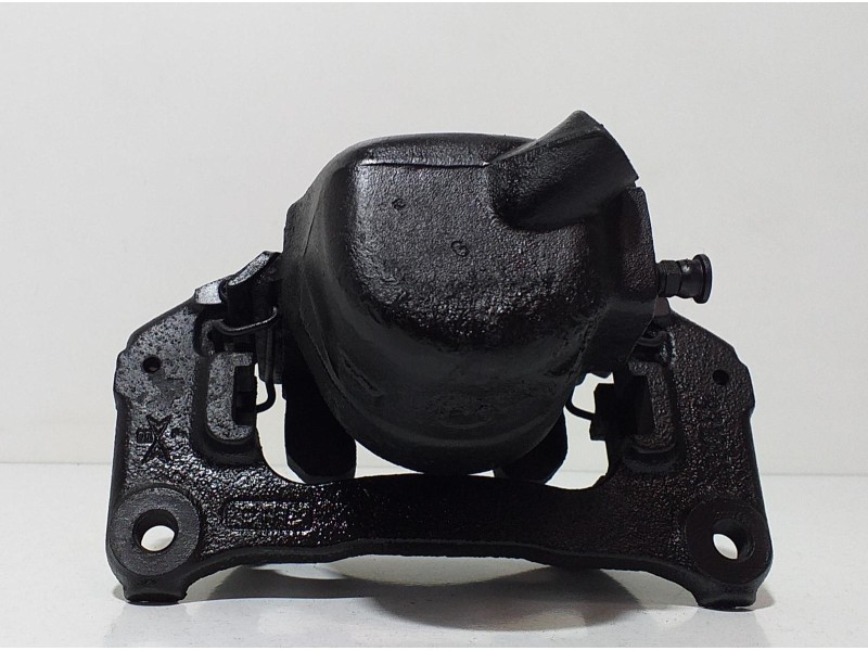 Recambio de pinza freno delantera derecha para seat marbella ce referencia OEM IAM 52576 65579 