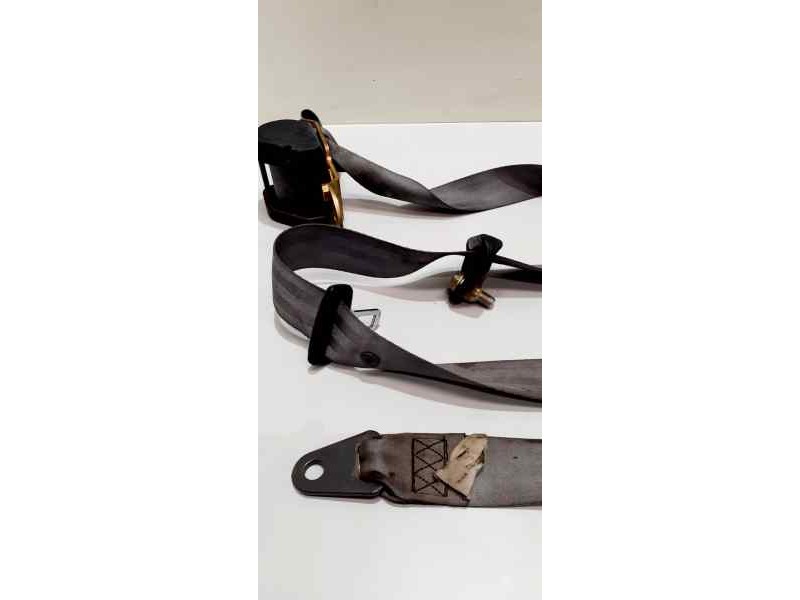 Recambio de cinturon seguridad delantero derecho para nissan patrol (k/w160) hardtop (k160) referencia OEM IAM  44071 