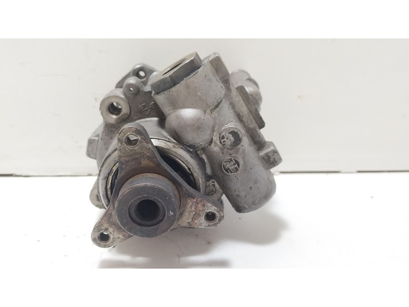 Recambio de bomba direccion para renault master ii caja/chasis (ed/hd/ud) 2.5 dci 120 referencia OEM IAM 7691955329  