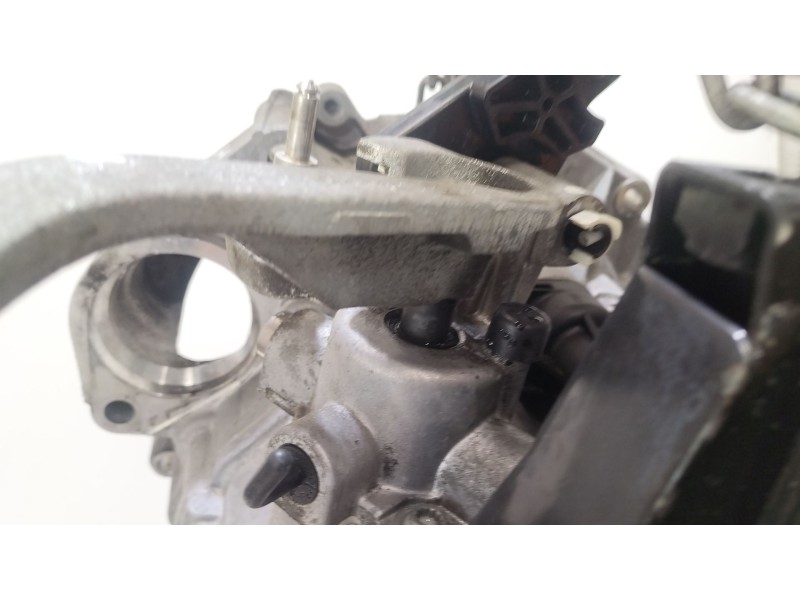 Recambio de caja cambios para seat ibiza iv sc (6j1, 6p5) 1.2 tsi referencia OEM IAM mfx  