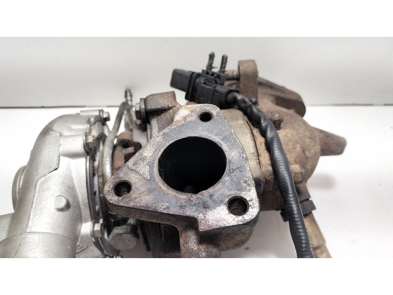 Recambio de turbocompresor para hyundai tucson (jm) 2.0 crdi referencia OEM IAM 2823127400. 7578860003  