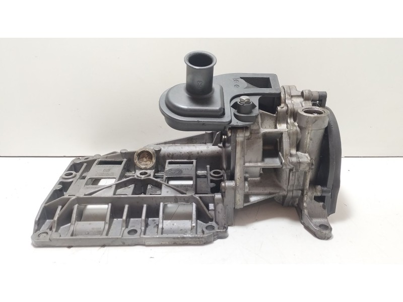 Recambio de bomba aceite para bmw serie 1 berlina (e81/e87) 118d referencia OEM IAM 7798014  