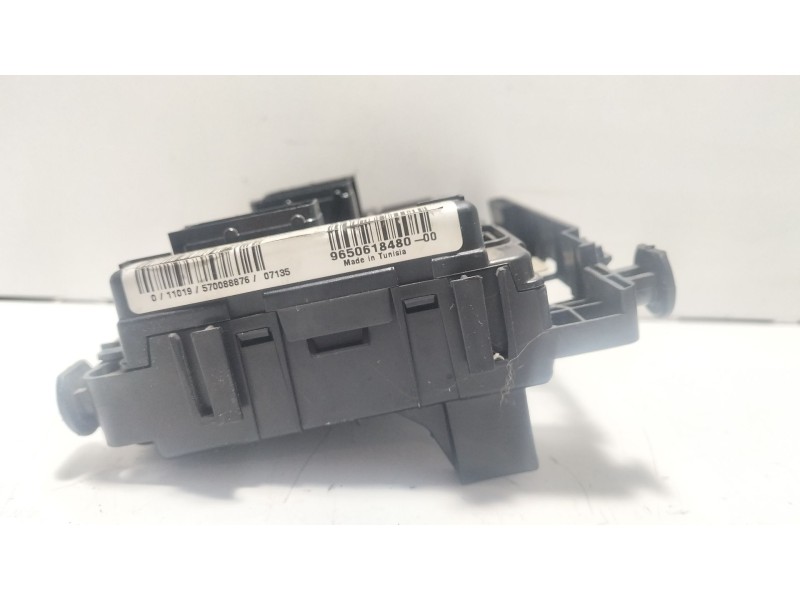 Recambio de caja reles / fusibles para citroën xsara picasso (n68) 1.6 hdi referencia OEM IAM 965061848000  