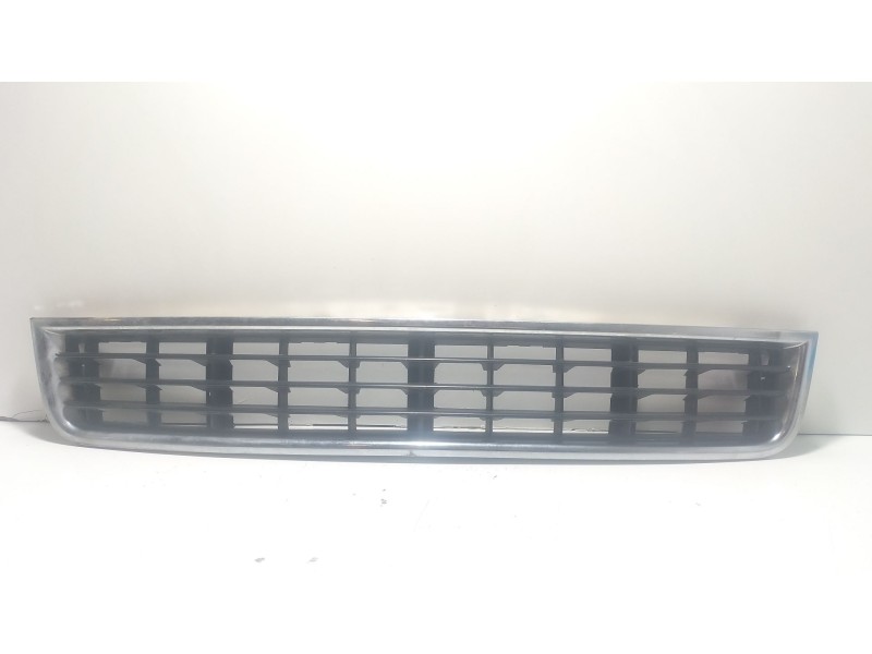 Recambio de rejilla delantera para audi a4 berlina (8e) 2.0 20v cat (alt) referencia OEM IAM 8E0807647  