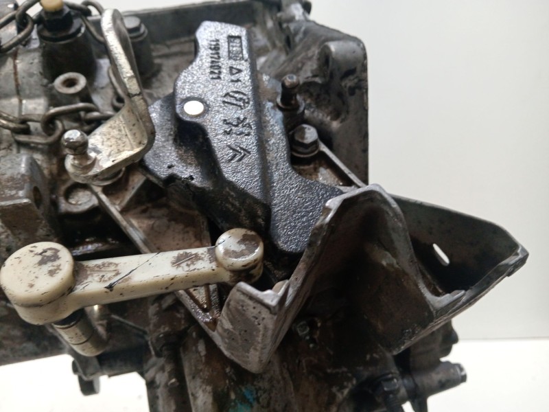 Recambio de caja cambios para peugeot 308 1.6 16v hdi referencia OEM IAM 20DM75  