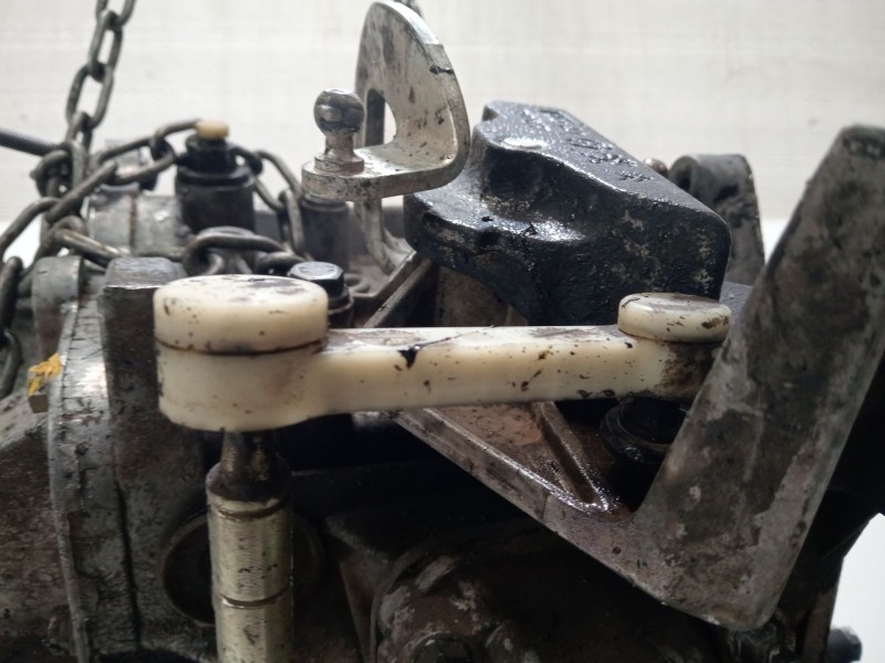 Recambio de caja cambios para peugeot 308 1.6 16v hdi referencia OEM IAM 20DM75  