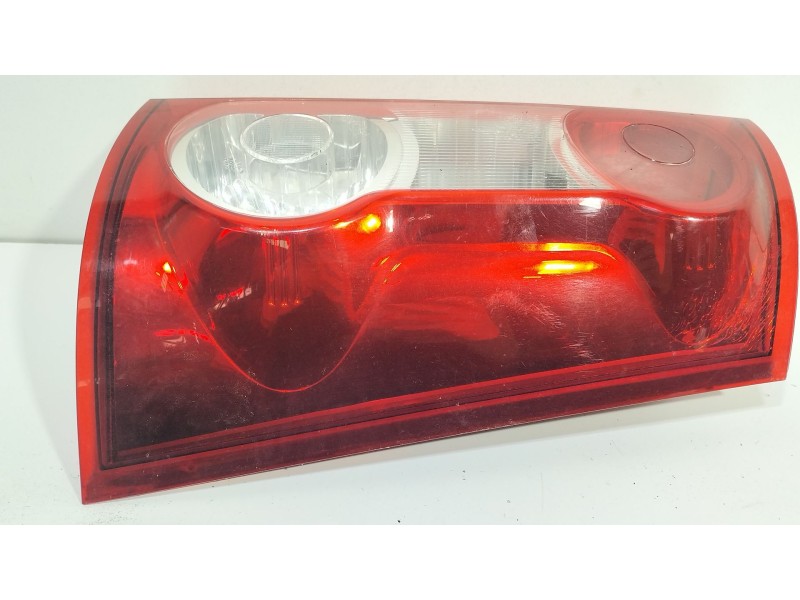 Recambio de piloto trasero derecho para dacia logan (ls_) 1.5 dci (ls0k) referencia OEM IAM 8200413995  