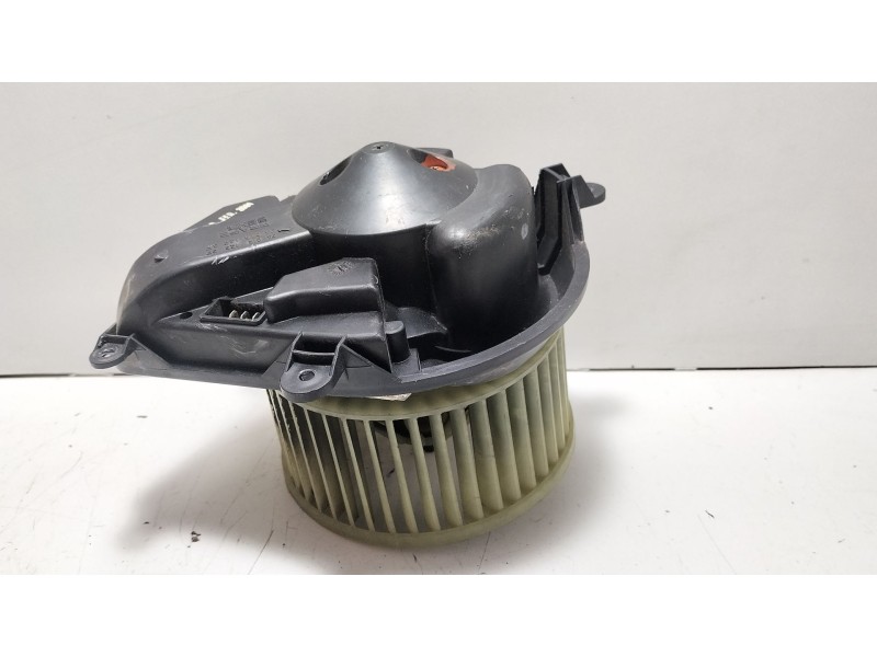 Recambio de motor calefaccion para peugeot 306 berlina 3/5 puertas (s1) style d referencia OEM IAM 740121233F  