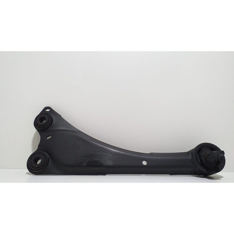 Recambio de brazo suspension inferior trasero derecho para toyota avensis cross sport (t27) comfort referencia OEM IAM 1ADFTV 55