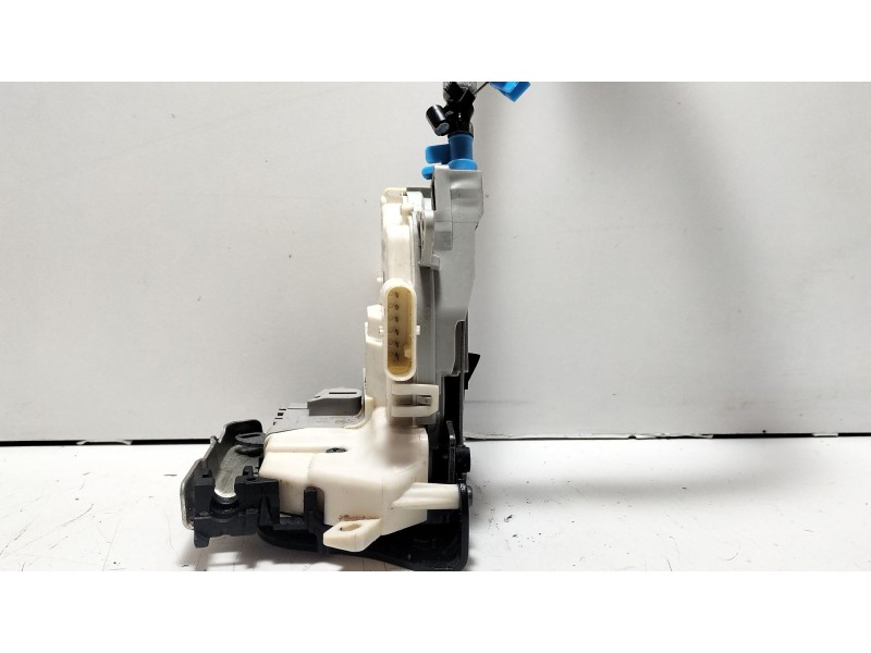 Recambio de cerradura puerta trasera derecha para audi a4 b8 (8k2) 2.0 tdi referencia OEM IAM 8K0839016C  