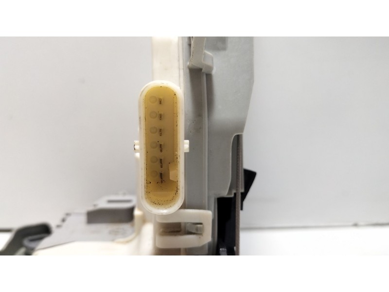 Recambio de cerradura puerta trasera derecha para audi a4 b8 (8k2) 2.0 tdi referencia OEM IAM 8K0839016C  