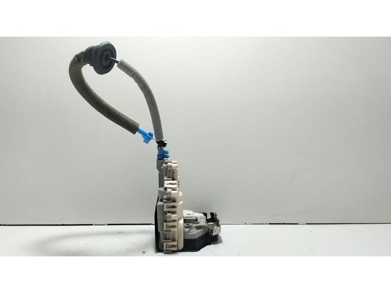 Recambio de cerradura puerta trasera derecha para audi a4 b8 (8k2) 2.0 tdi referencia OEM IAM 8K0839016C  