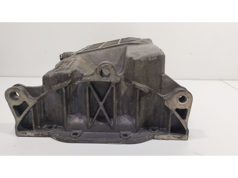 Recambio de carter para chrysler sebring (js) 2.0 crd referencia OEM IAM 03G103603AA  