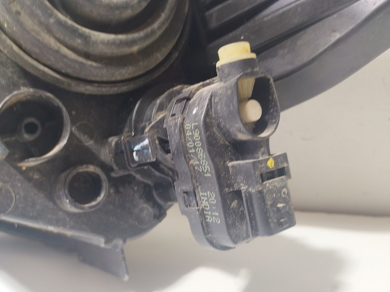 Recambio de faro derecho para ford ka+ iii (uk, fk) 1.5 tdci referencia OEM IAM G1b513w029bd  