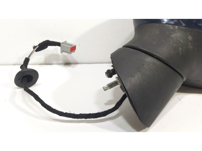 Recambio de espejo retrovisor izquierdo para ford fiesta vi (cb1, ccn) 1.4 tdci referencia OEM IAM E8024704  
