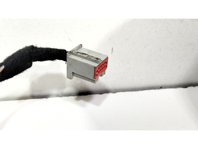 Recambio de espejo retrovisor izquierdo para ford fiesta vi (cb1, ccn) 1.4 tdci referencia OEM IAM E8024704  