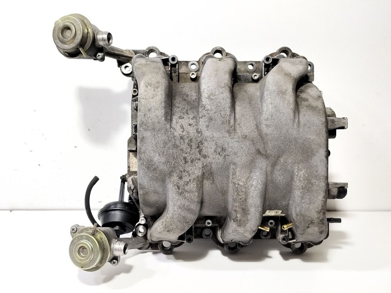 Recambio de colector admision para mercedes-benz clase c (w203) c 320 (203.064) referencia OEM IAM A1121401201  