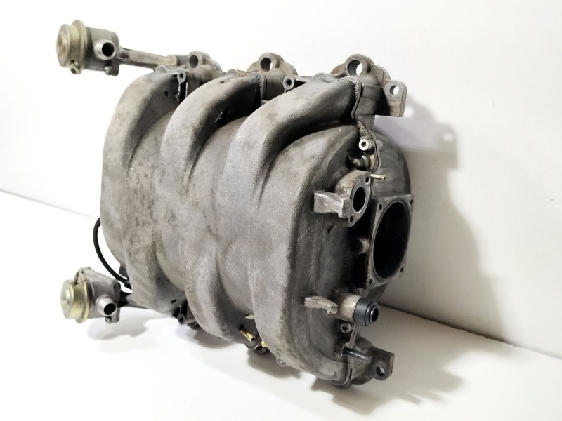 Recambio de colector admision para mercedes-benz clase c (w203) c 320 (203.064) referencia OEM IAM A1121401201  