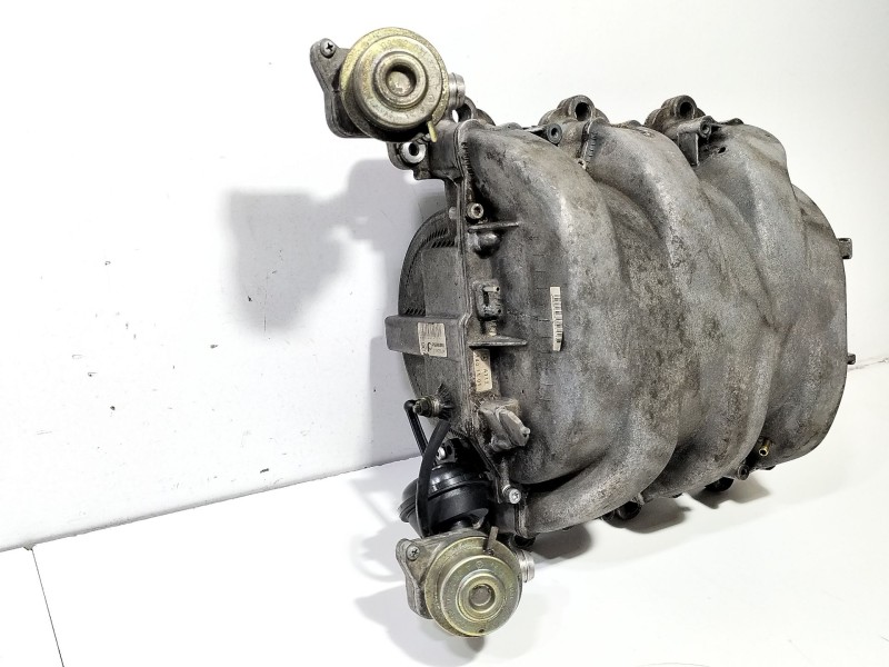 Recambio de colector admision para mercedes-benz clase c (w203) c 320 (203.064) referencia OEM IAM A1121401201  