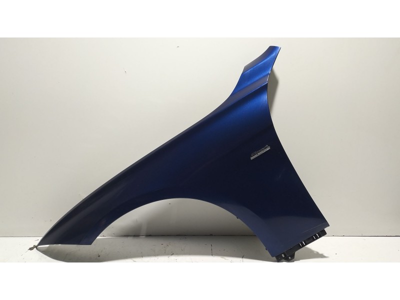 Recambio de aleta delantera izquierda para bmw 3 (f30, f80) 318 d referencia OEM IAM 41009621597  