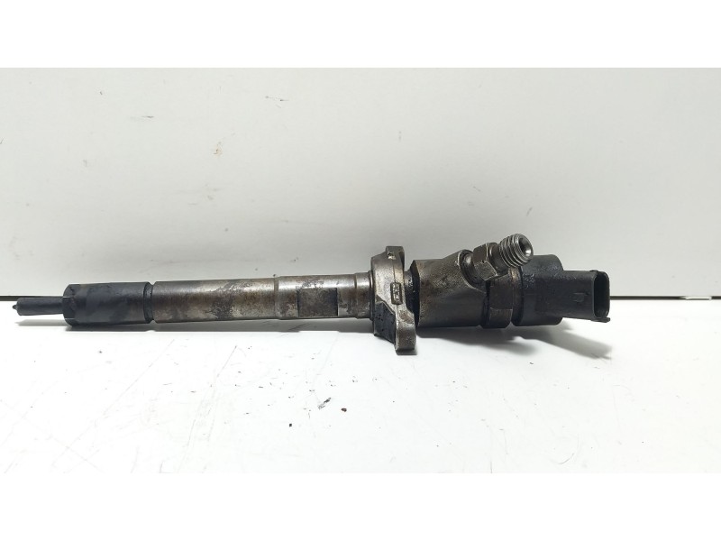 Recambio de inyector para ford focus c-max (cap) ambiente (d) referencia OEM IAM 0445110188  