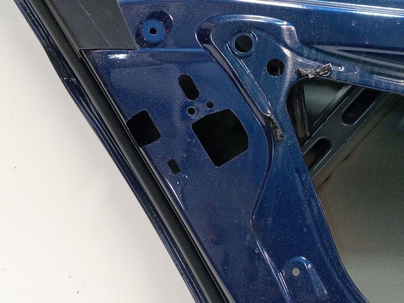 Recambio de puerta trasera izquierda para bmw 3 (f30, f80) 318 d referencia OEM IAM 41009628761  