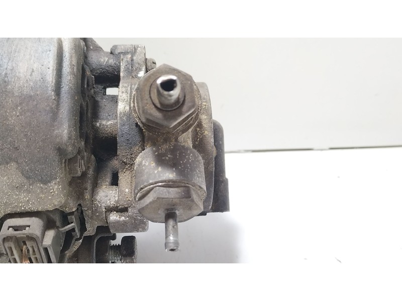 Recambio de alternador para opel astra h (a04) 1.7 cdti (l48) referencia OEM IAM 95524437  