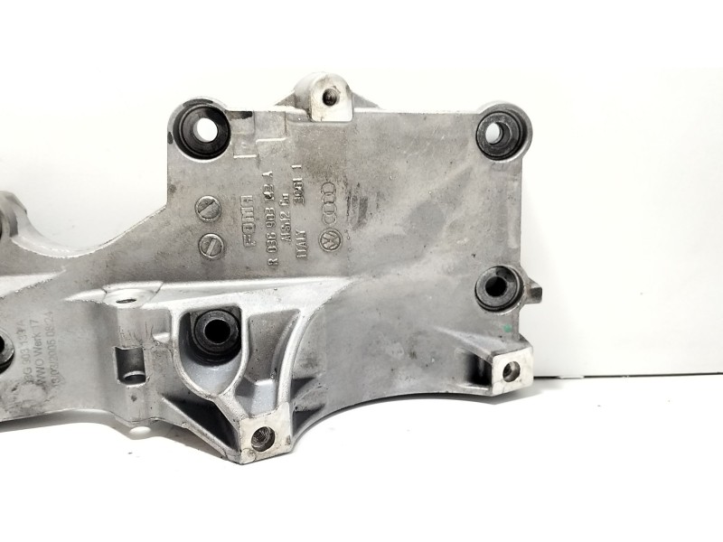Recambio de soporte alternador para volkswagen golf v berlina (1k1) highline referencia OEM IAM 03G903143A  