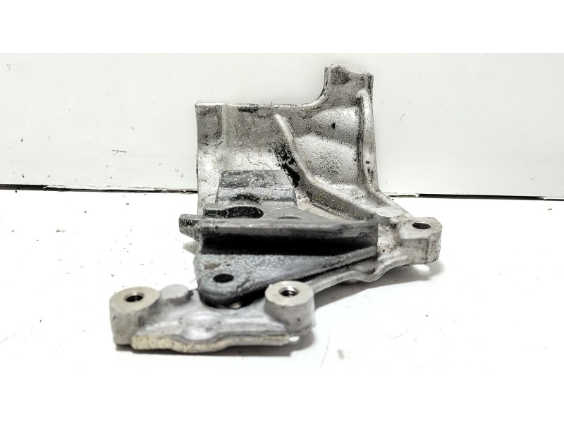 Recambio de soporte motor para peugeot 407 (6d_) 1.6 hdi 110 (6d9hzc, 6d9hyc) referencia OEM IAM 505932  