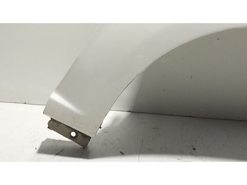 Recambio de aleta delantera derecha para dacia logan (ls_) 1.5 dci (ls04) referencia OEM IAM 6001549973  