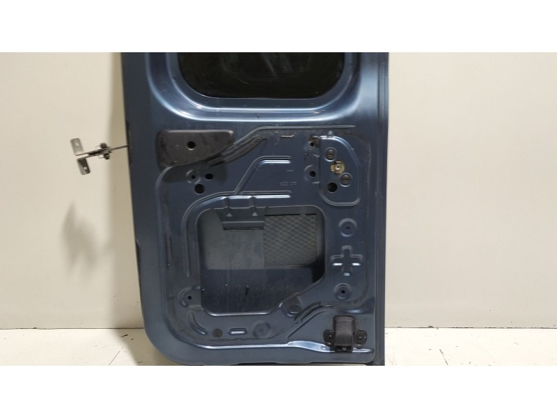 Recambio de porton trasero derecho para dacia logan (ls_) 1.5 dci (ls04) referencia OEM IAM 901007270R  