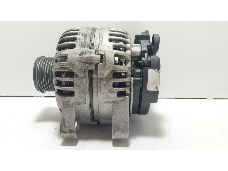 Recambio de alternador para citroën c3 1.4 hdi referencia OEM IAM LRA02226  