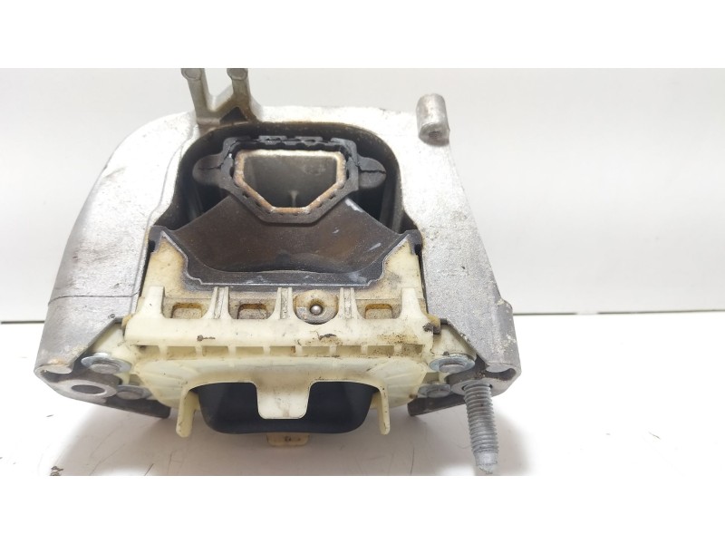 Recambio de soporte motor para seat ibiza v (kj1, kjg) 1.0 mpi referencia OEM IAM 2Q0199262BJ  