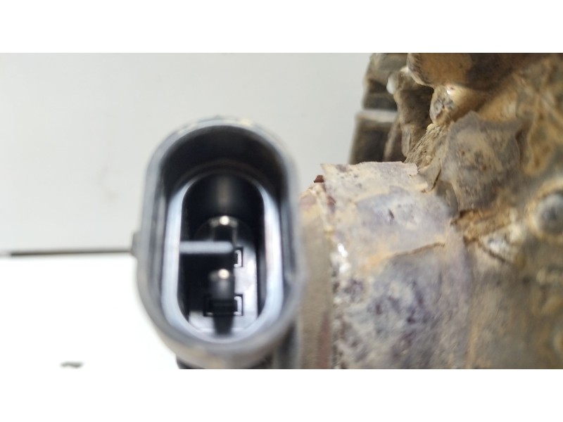 Recambio de faro antiniebla derecho para audi a4 b6 (8e2) 1.9 tdi referencia OEM IAM 0305063002  