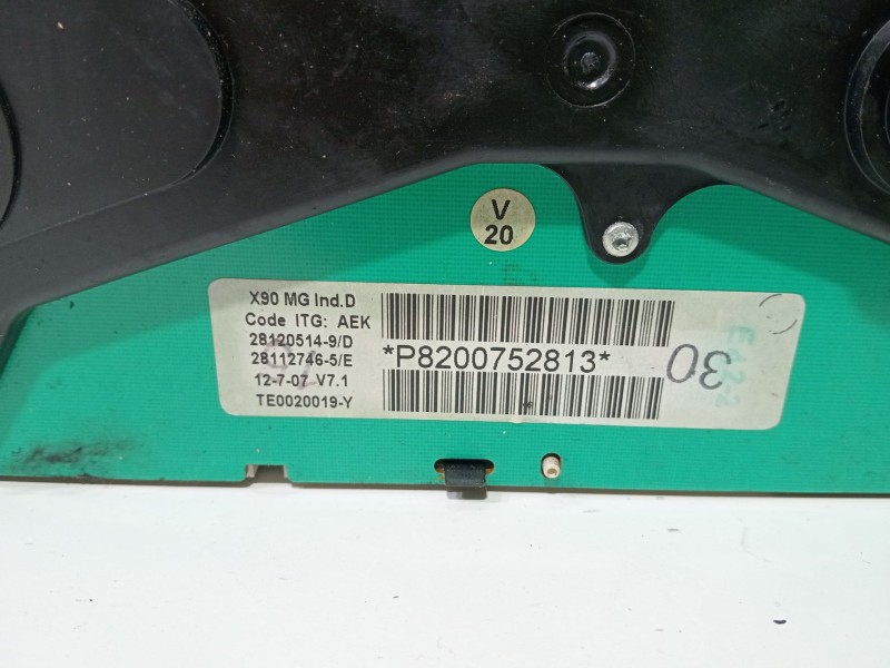 Recambio de cuadro instrumentos para dacia logan (ls_) 1.5 dci (ls04) referencia OEM IAM P8200752813  