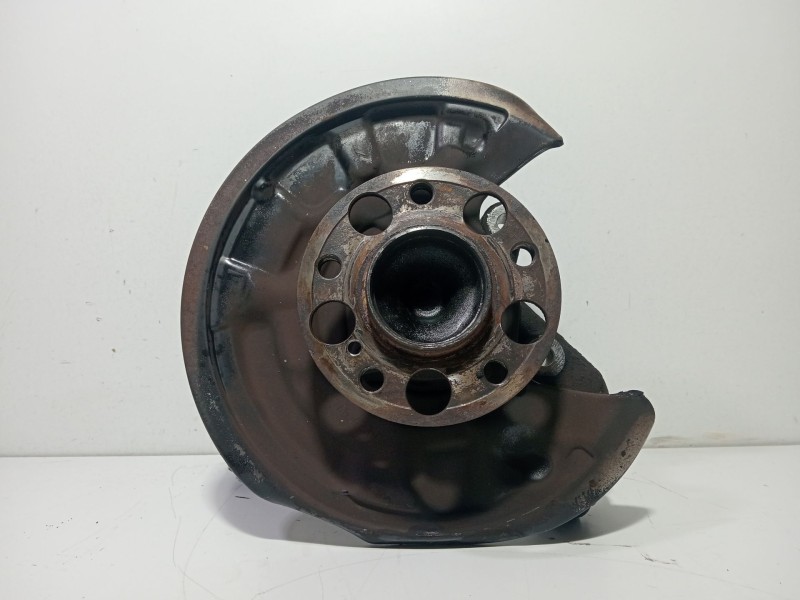 Recambio de mangueta trasera izquierda para mercedes-benz clase b sports tourer (w246, w242) b 180 cdi (246.200) referencia OEM 