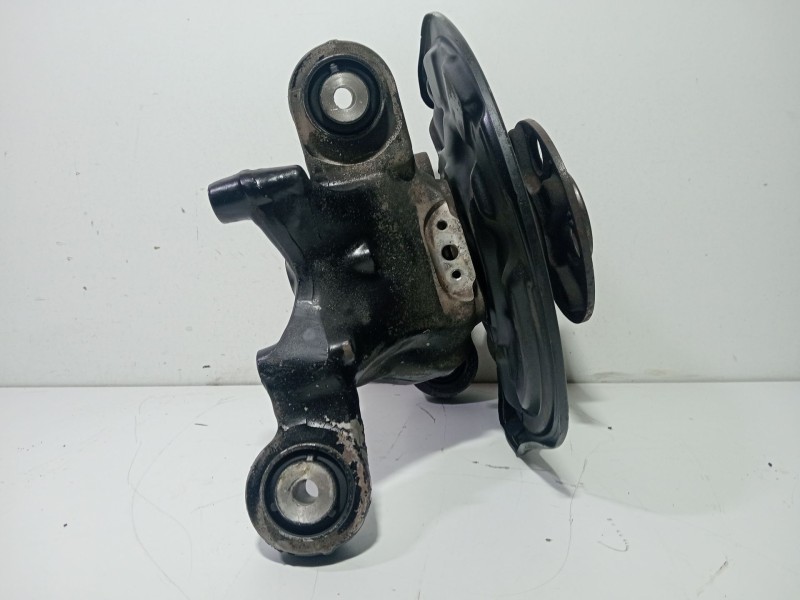 Recambio de mangueta trasera izquierda para mercedes-benz clase b sports tourer (w246, w242) b 180 cdi (246.200) referencia OEM 