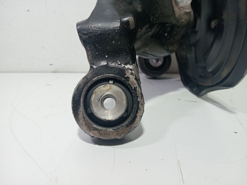 Recambio de mangueta trasera izquierda para mercedes-benz clase b sports tourer (w246, w242) b 180 cdi (246.200) referencia OEM 