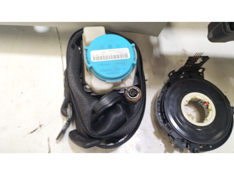 Recambio de kit airbag para mercedes-benz clase b sports tourer (w246, w242) b 180 cdi (246.200) referencia OEM IAM OM 651.901  