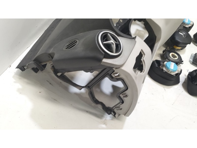 Recambio de kit airbag para mercedes-benz clase b sports tourer (w246, w242) b 180 cdi (246.200) referencia OEM IAM OM 651.901  