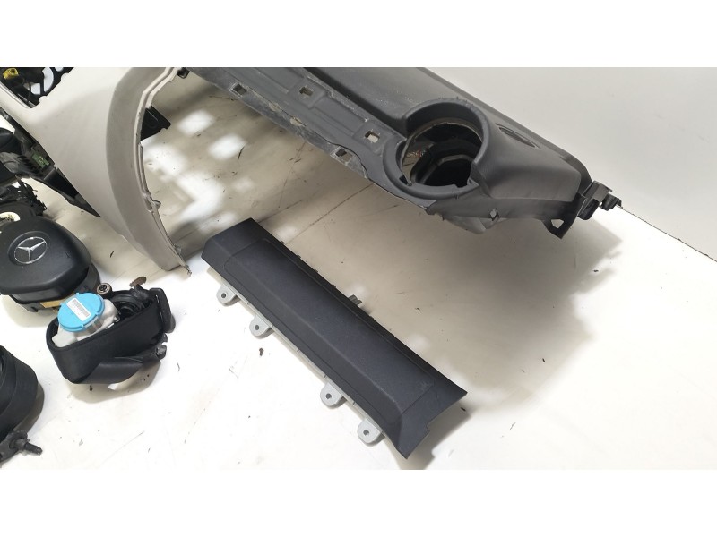 Recambio de kit airbag para mercedes-benz clase b sports tourer (w246, w242) b 180 cdi (246.200) referencia OEM IAM OM 651.901  