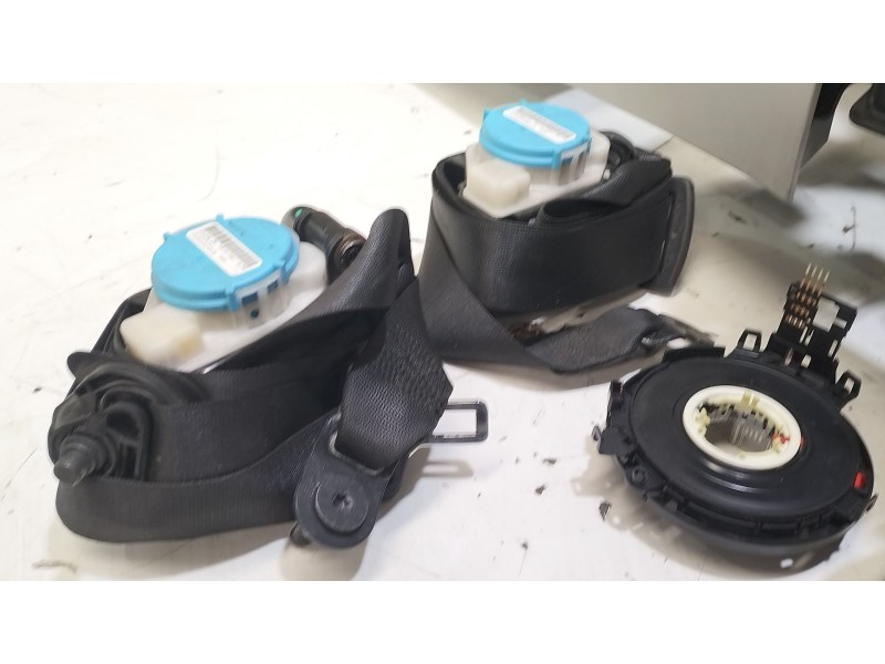 Recambio de kit airbag para mercedes-benz clase b sports tourer (w246, w242) b 180 cdi (246.200) referencia OEM IAM OM 651.901  