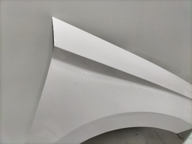 Recambio de aleta delantera derecha para seat ibiza v (kj1, kjg) 1.0 mpi referencia OEM IAM IBIZA V (KJ1 KJG) 1.0 MPi 2018 - 0 9