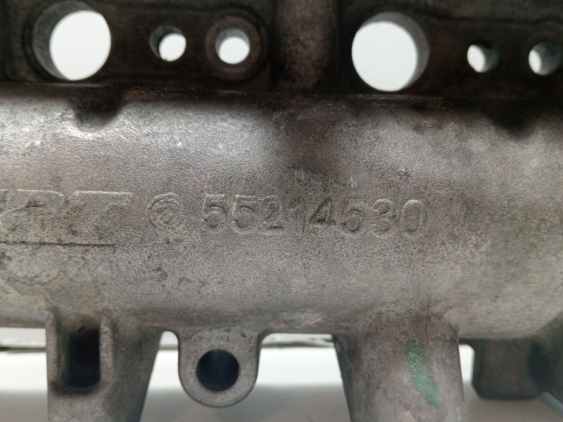 Recambio de tapa balancines para fiat bravo ii (198_) 1.6 d multijet (198axm1b) referencia OEM IAM 55214530  