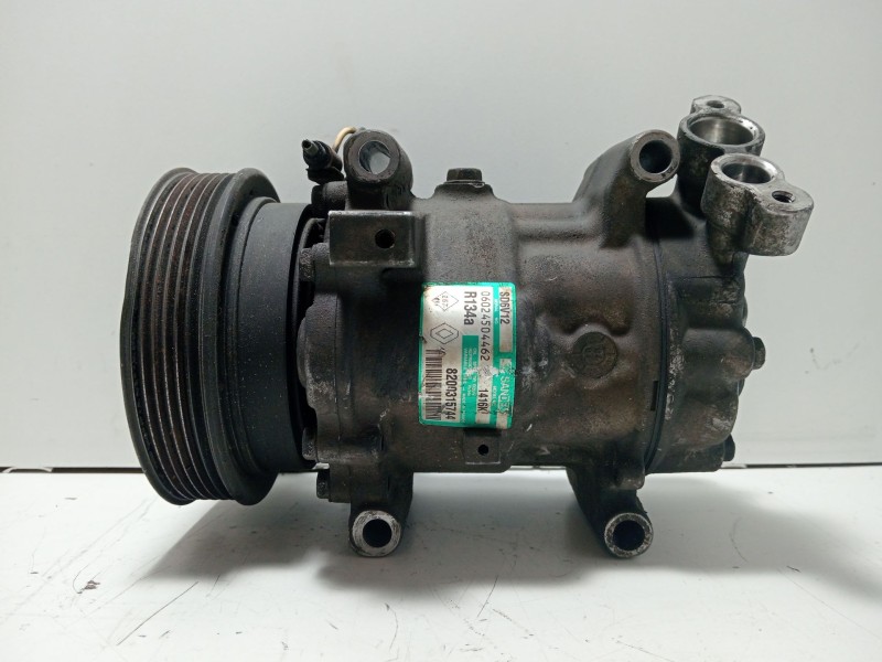 Recambio de compresor aire acondicionado para renault clio ii (bb_, cb_) 1.5 dci referencia OEM IAM 8200315744  