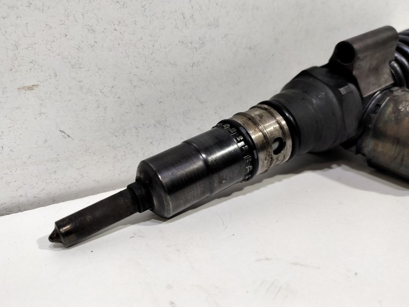 Recambio de inyector para seat leon (1p1) 2.0 tdi referencia OEM IAM 03G130073G  