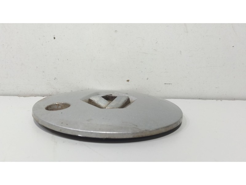 Recambio de tapacubos para renault scenic ii confort dynamique referencia OEM IAM 8200134774  