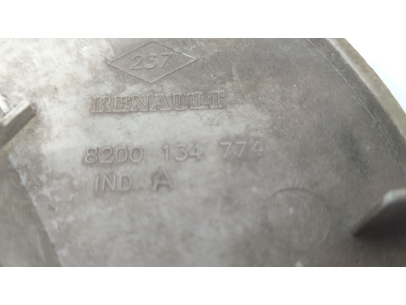 Recambio de tapacubos para renault scenic ii confort dynamique referencia OEM IAM 8200134774  