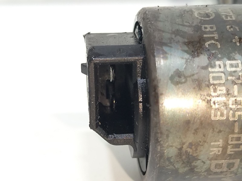 Recambio de inyector para seat leon (1p1) 2.0 tdi referencia OEM IAM 03G130073G  