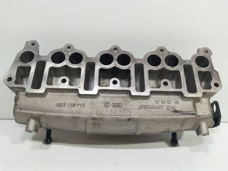 Recambio de colector admision para volkswagen passat b6 variant (3c5) 2.0 tdi 16v referencia OEM IAM 03G129713  